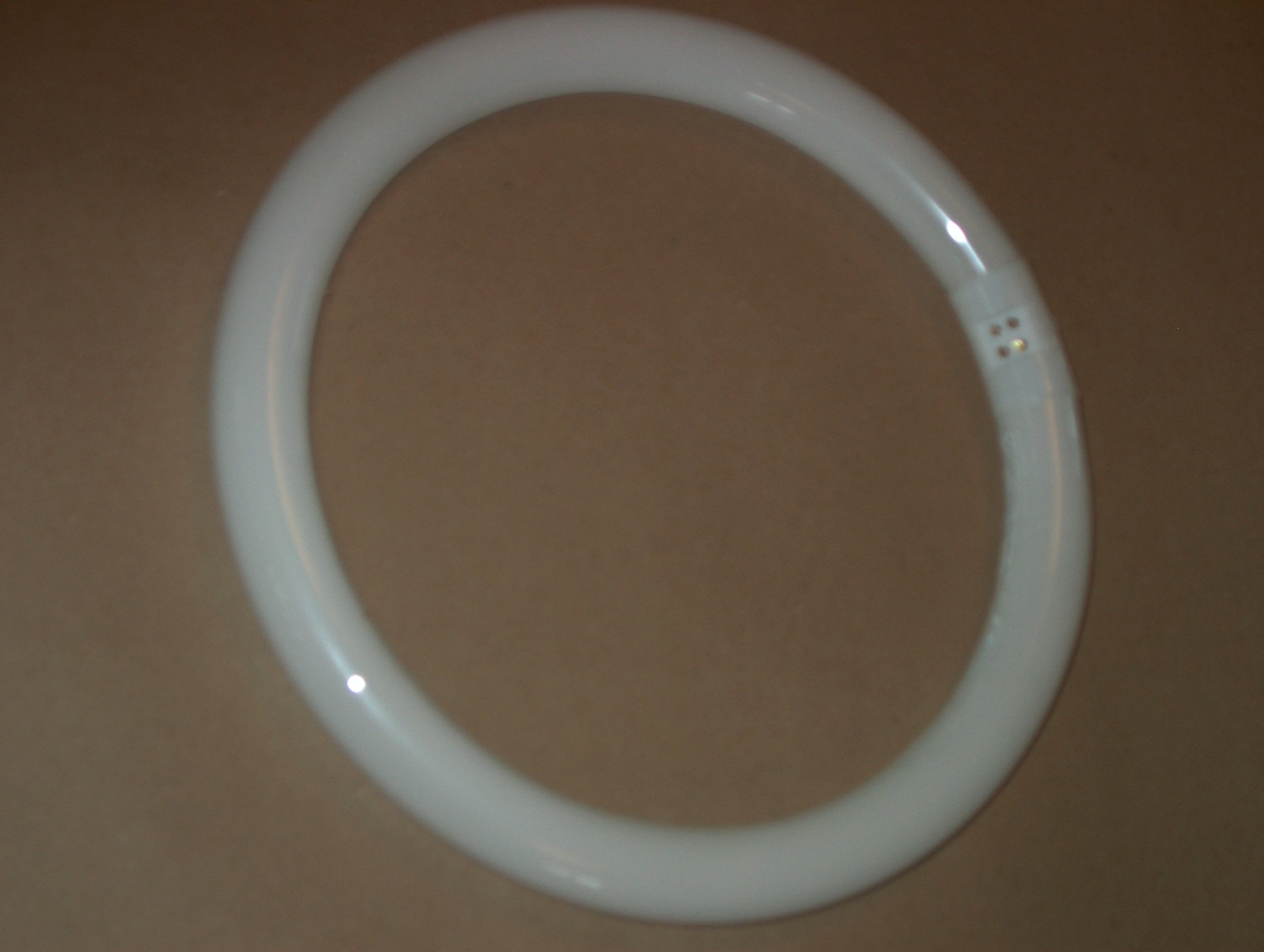 Philips TLE 22W - 827